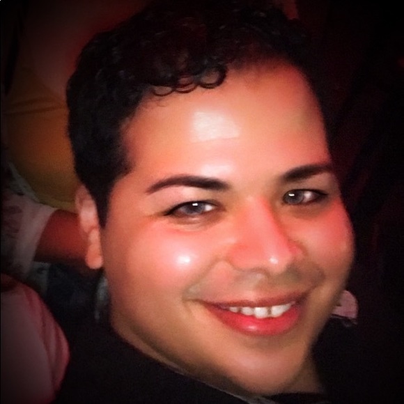 Meet your Posher, Bobby - Picture 1 of 4